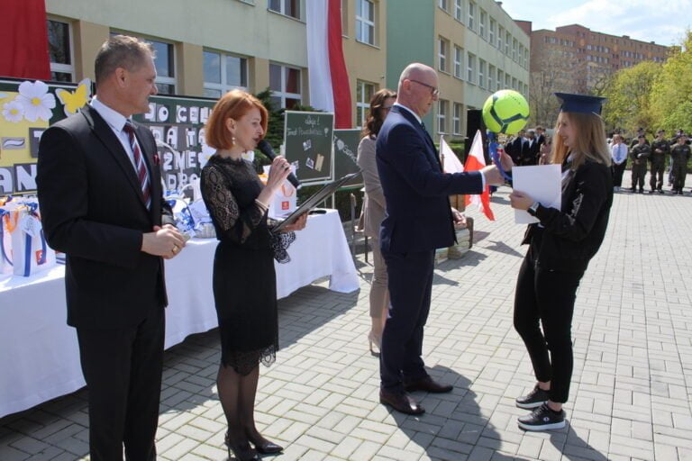 Pożegnanie klas maturalnych