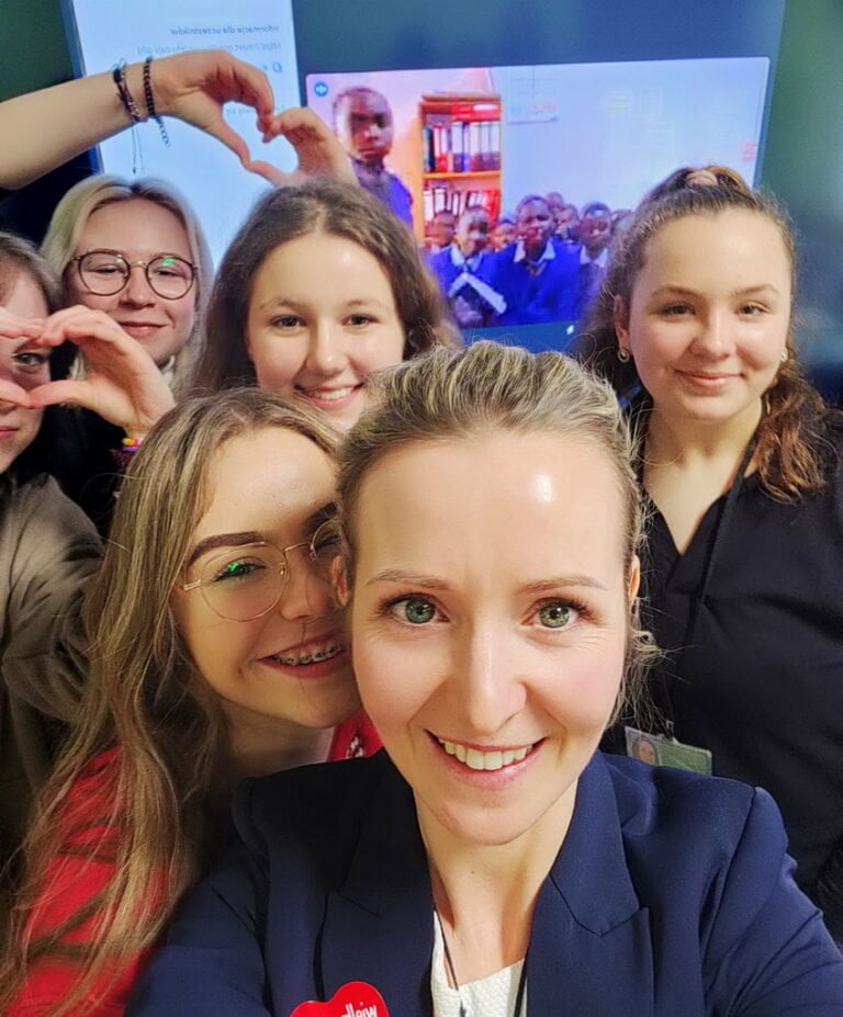 Międzynarodowy projekt edukacyjny ROZMAWIASZ-POMAGASZ