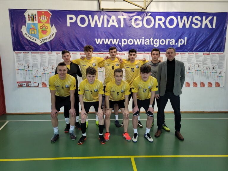 Półfinał Strefy Legnickiej w Halowej Piłce Nożnej