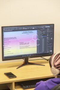 Informacja dla zdających część pisemną egzaminu zawodowego w sesji Lato 2024 z wykorzystaniem stanowisk komputerowych