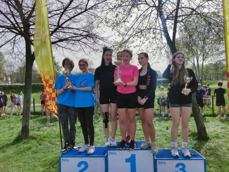 Mistrzostwa Powiatu w Drużynowych Biegach Przełajowych
