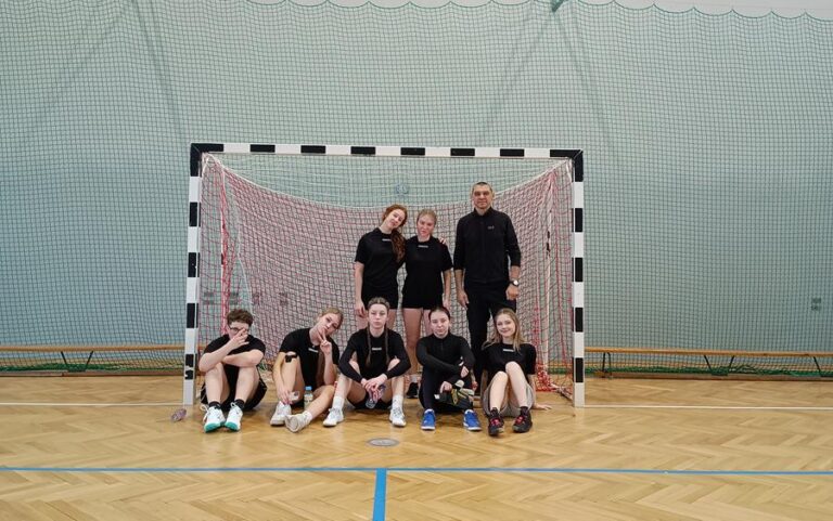 Mistrzostwa Powiatu w Halowej Piłce Nożnej Dziewcząt