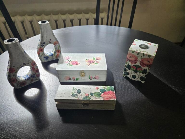 WARSZTATY DECOUPAGE