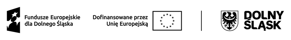 Zestawienie logotypów funduszy i instytucji: Fundusze Europejskie dla Dolnego Śląska, flaga Unii Europejskiej z napisem „Dofinansowane przez Unię Europejską” oraz herb województwa dolnośląskiego z napisem „DOLNY ŚLĄSK”.
